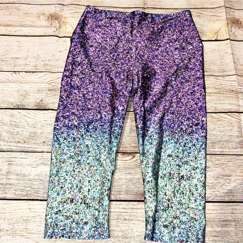 Pineapple Clothing Company Purple Ellie Capri Leggings Size M